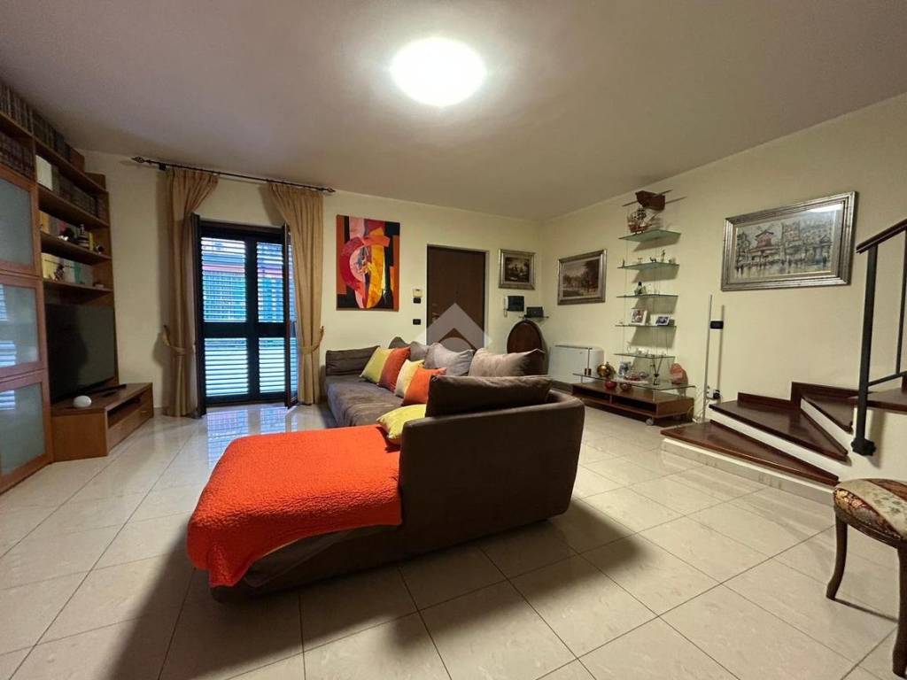 casa indipendente in vendita a Mendicino in zona Pasquali