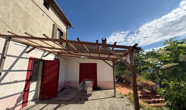 appartamento in vendita a Mendicino in zona Rizzuto
