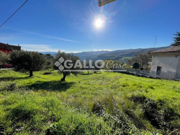 terreno agricolo in vendita a Mendicino in zona San Bartolo