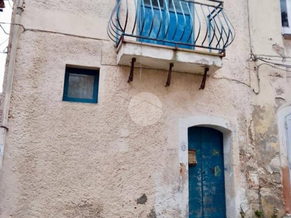 casa indipendente in vendita a Mendicino in zona Rosario
