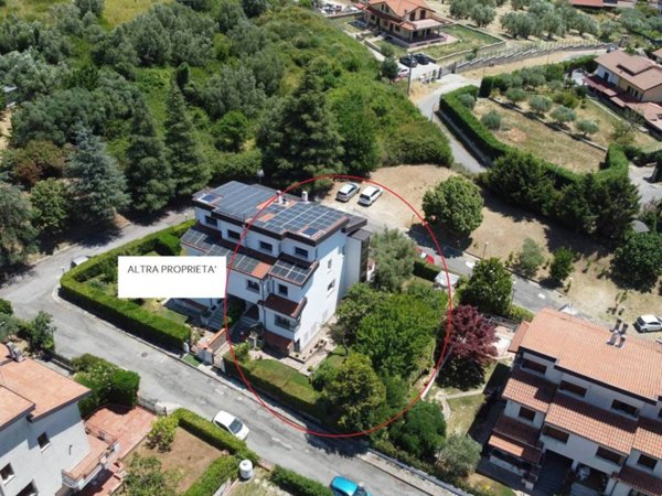 casa indipendente in vendita a Mendicino in zona Tivolille