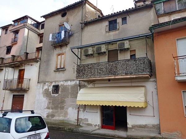 appartamento in vendita a Mendicino in zona Santa Maria