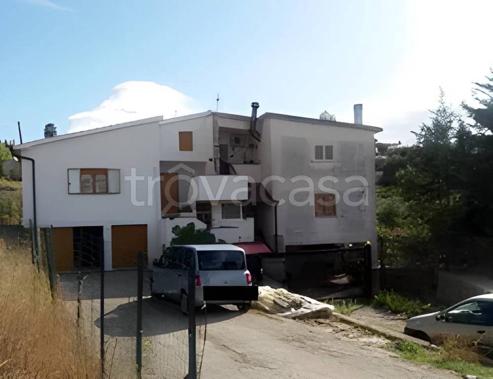 appartamento in vendita a Mendicino in zona Tivolille