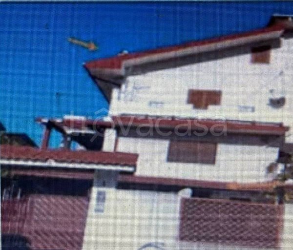 casa indipendente in vendita a Mendicino in zona Tivolille