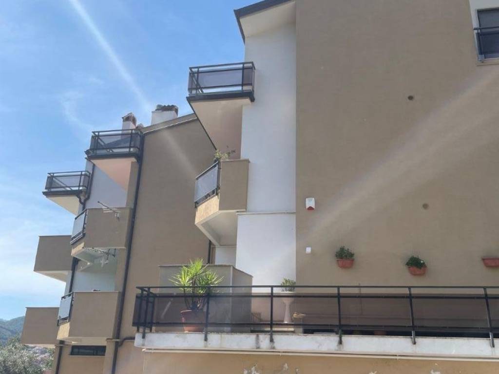 appartamento in vendita a Mendicino in zona Candelisi