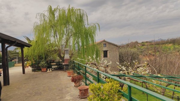 villa in vendita a Mongrassano