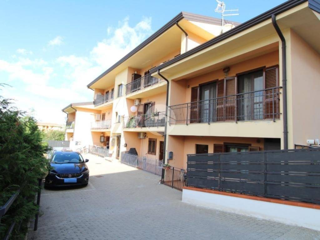 appartamento in vendita a Montalto Uffugo in zona Taverna