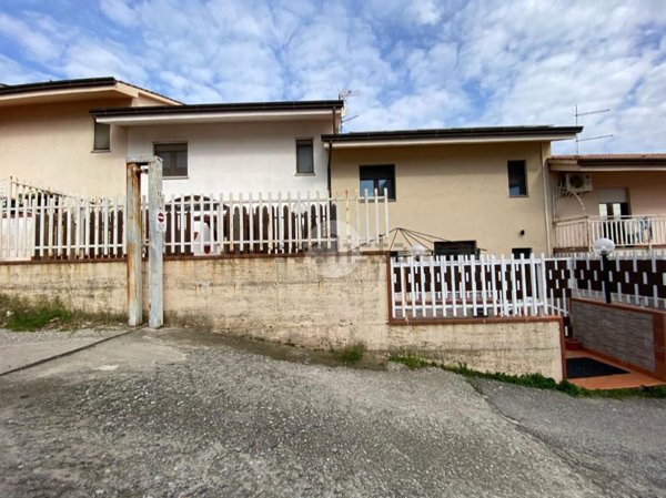 appartamento in vendita a Montalto Uffugo in zona Settimo