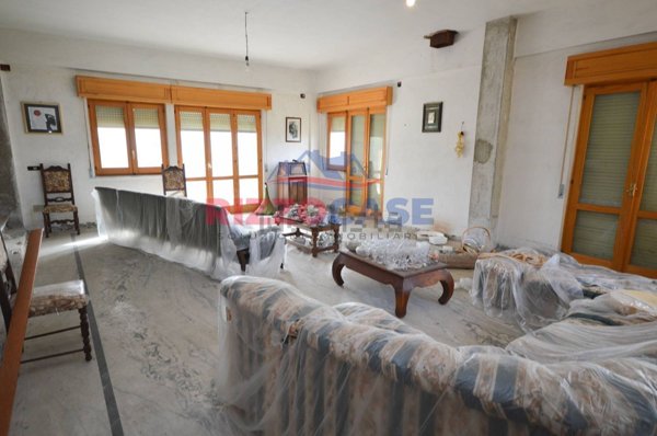 casa indipendente in vendita a Montalto Uffugo