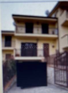 casa indipendente in vendita a Montalto Uffugo