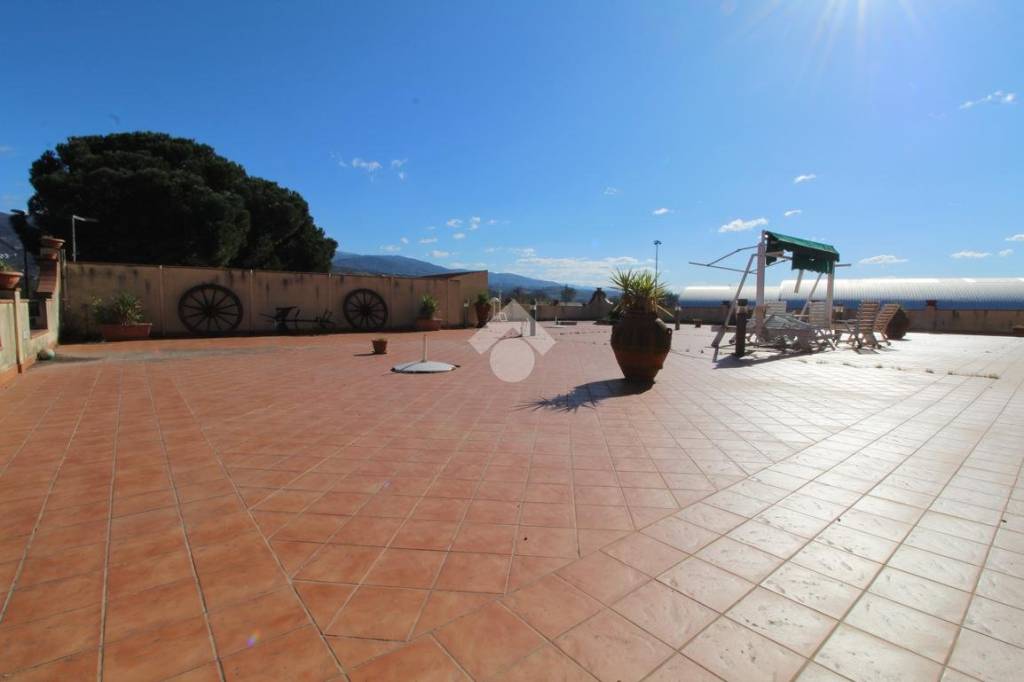 casa indipendente in vendita a Montalto Uffugo
