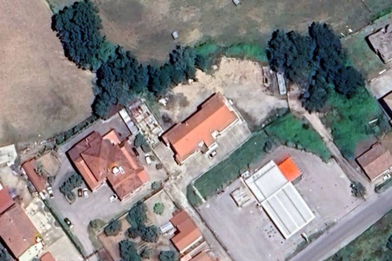 locale di sgombero in vendita a Montalto Uffugo in zona Taverna