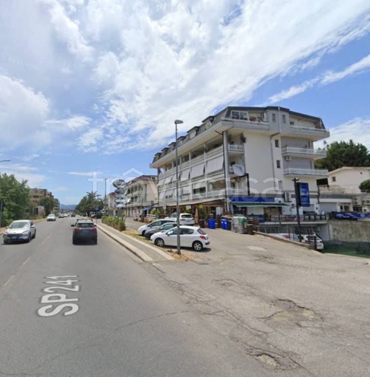 negozio in vendita a Montalto Uffugo in zona Settimo