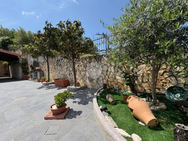 casa indipendente in vendita a Montalto Uffugo in zona Taverna
