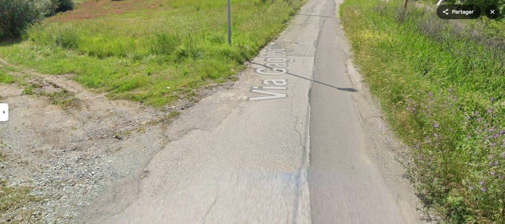 locale commerciale in vendita a Montalto Uffugo