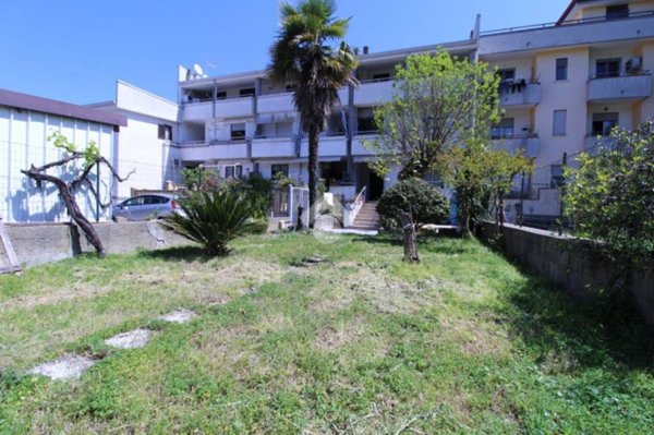 casa indipendente in vendita a Montalto Uffugo