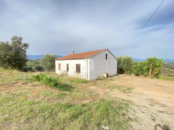 casa indipendente in vendita a Montalto Uffugo