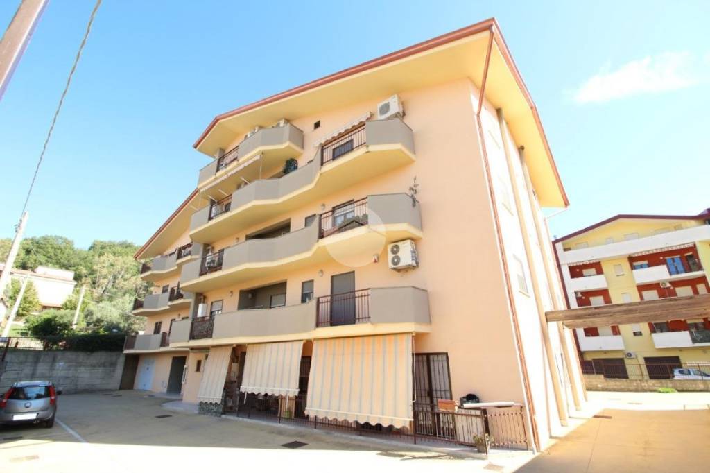 appartamento in vendita a Montalto Uffugo in zona Settimo