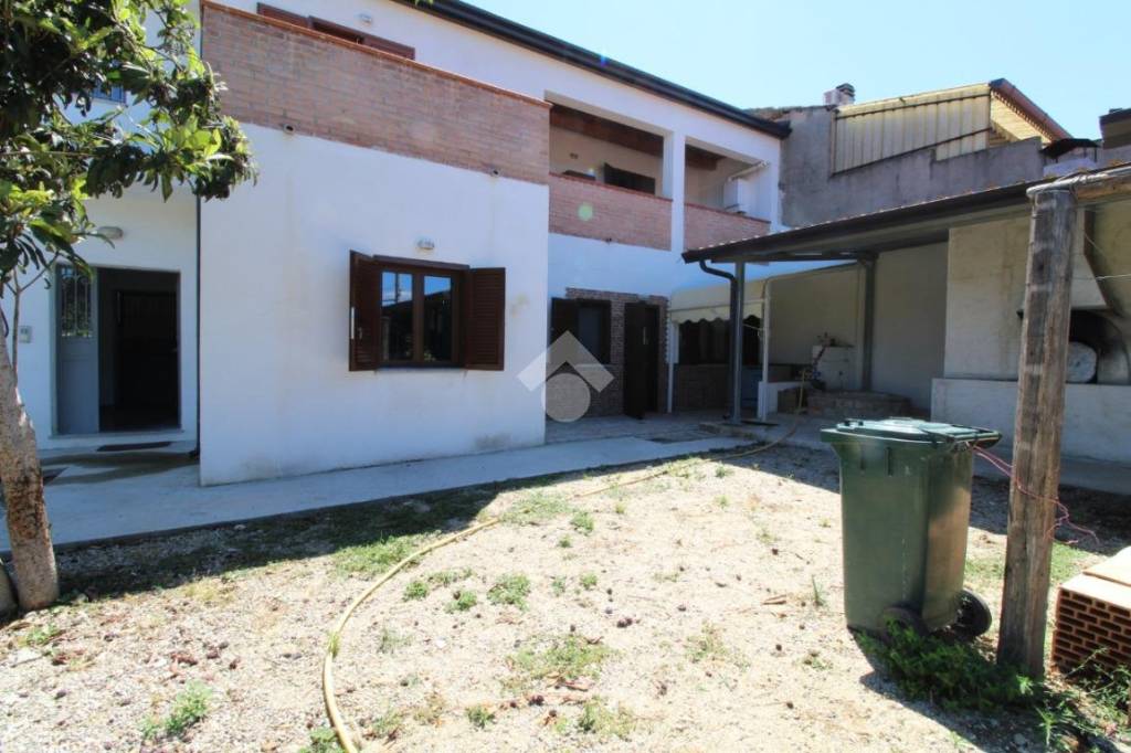 casa indipendente in vendita a Montalto Uffugo in zona Settimo
