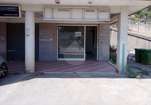 locale commerciale in vendita a Montalto Uffugo in zona Settimo