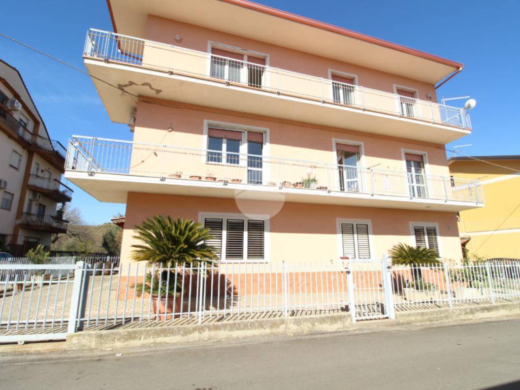 appartamento in vendita a Montalto Uffugo in zona Taverna