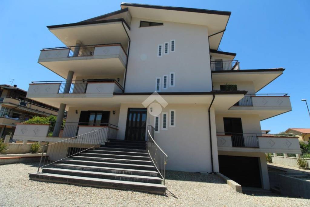 appartamento in vendita a Montalto Uffugo in zona Taverna