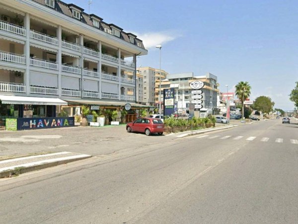 negozio in vendita a Montalto Uffugo in zona Settimo