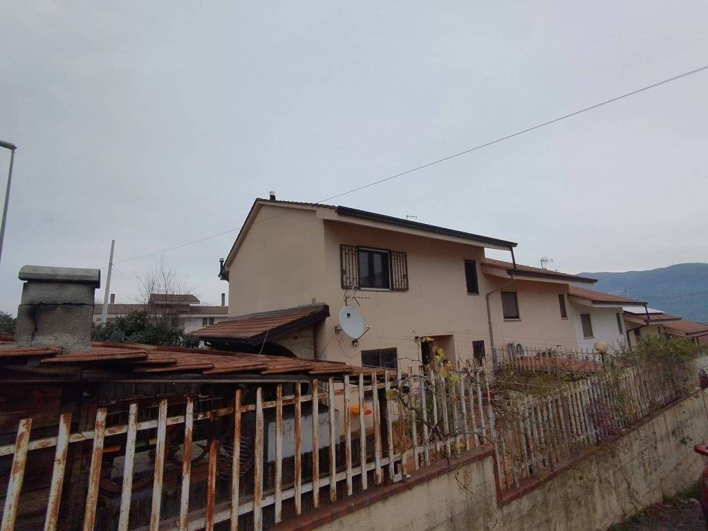 casa indipendente in vendita a Montalto Uffugo in zona Settimo
