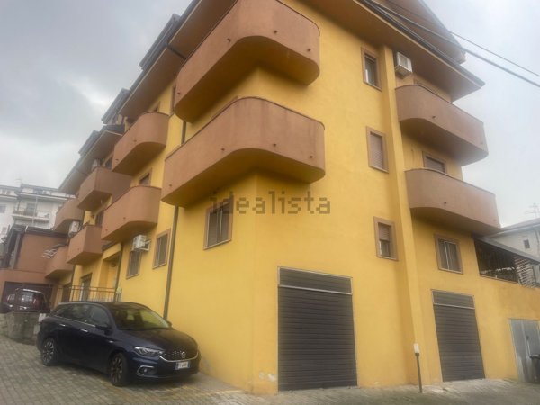 appartamento in vendita a Montalto Uffugo in zona Salerni