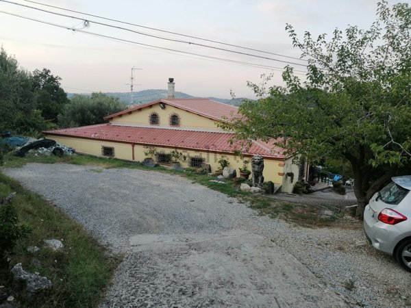 casa indipendente in vendita a Montalto Uffugo