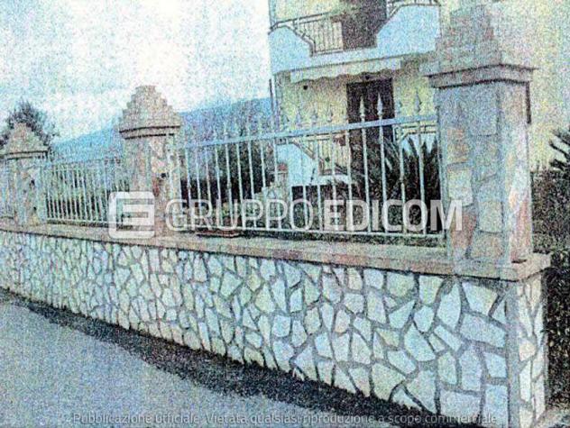 locale commerciale in vendita a Montalto Uffugo