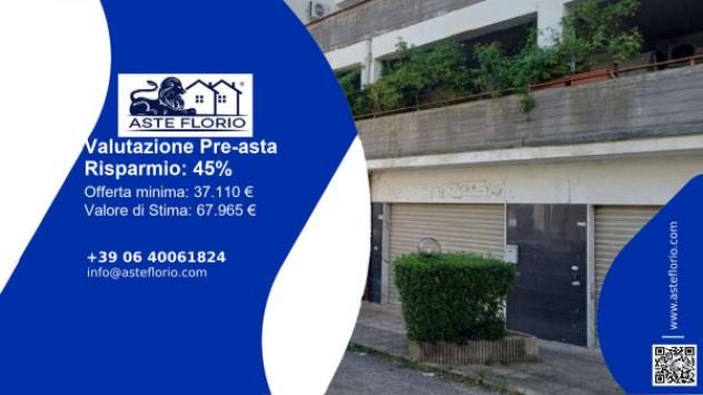 locale commerciale in vendita a Montalto Uffugo