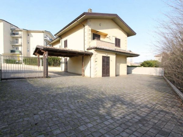 casa indipendente in vendita a Montalto Uffugo in zona Taverna