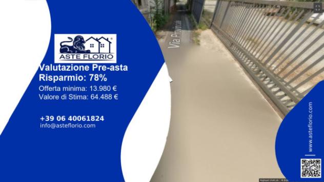 locale di sgombero in vendita a Montalto Uffugo