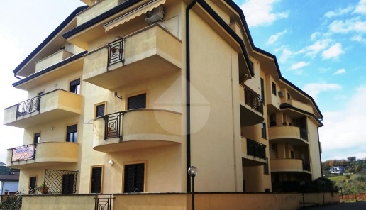 appartamento in vendita a Montalto Uffugo in zona Settimo