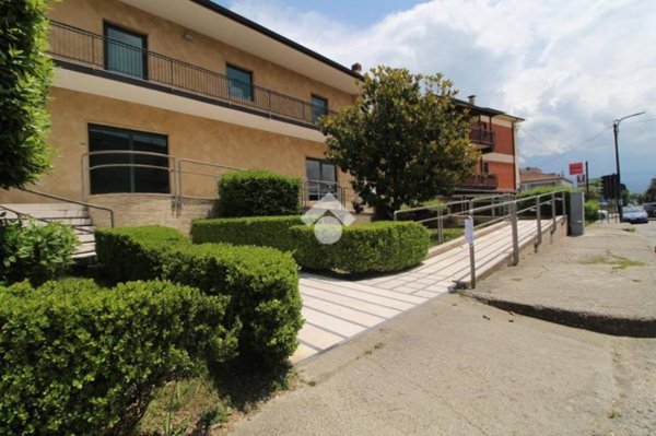 negozio in vendita a Montalto Uffugo in zona Taverna