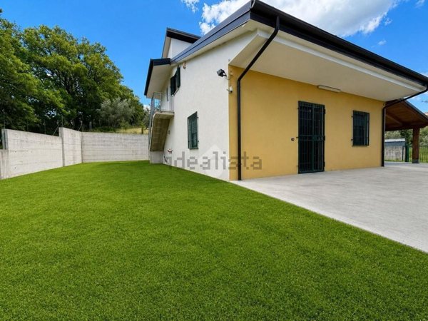 casa indipendente in vendita a Montalto Uffugo in zona Taverna