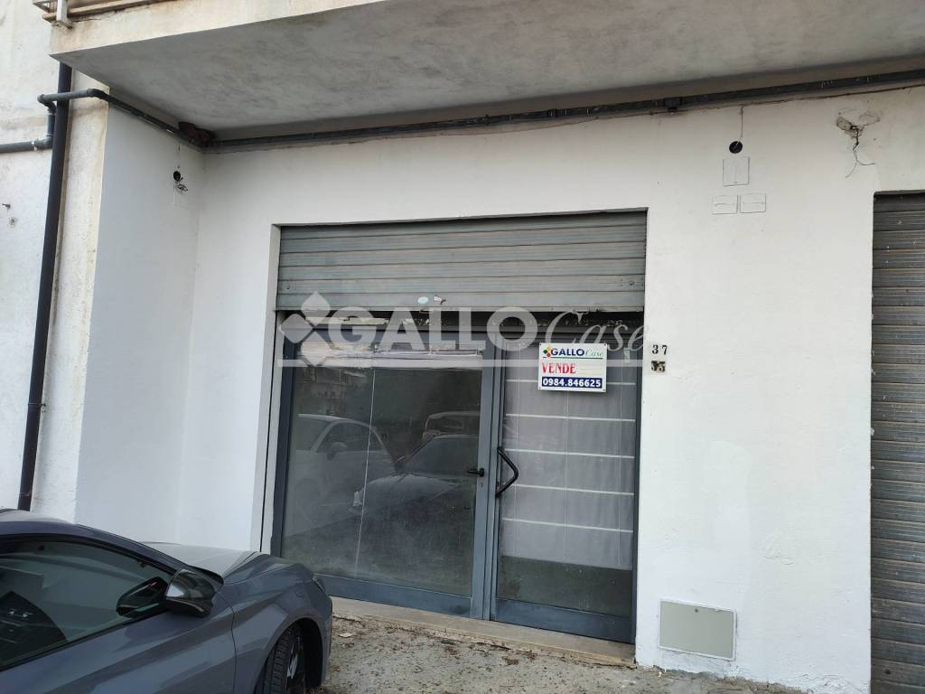 negozio in vendita a Montalto Uffugo in zona Settimo