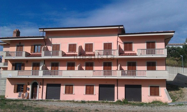 casa indipendente in vendita a Montalto Uffugo in zona Sant'Angelo