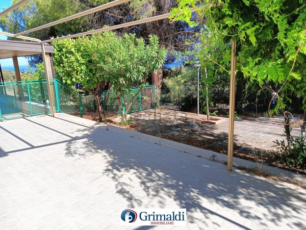 appartamento in vendita a Montegiordano