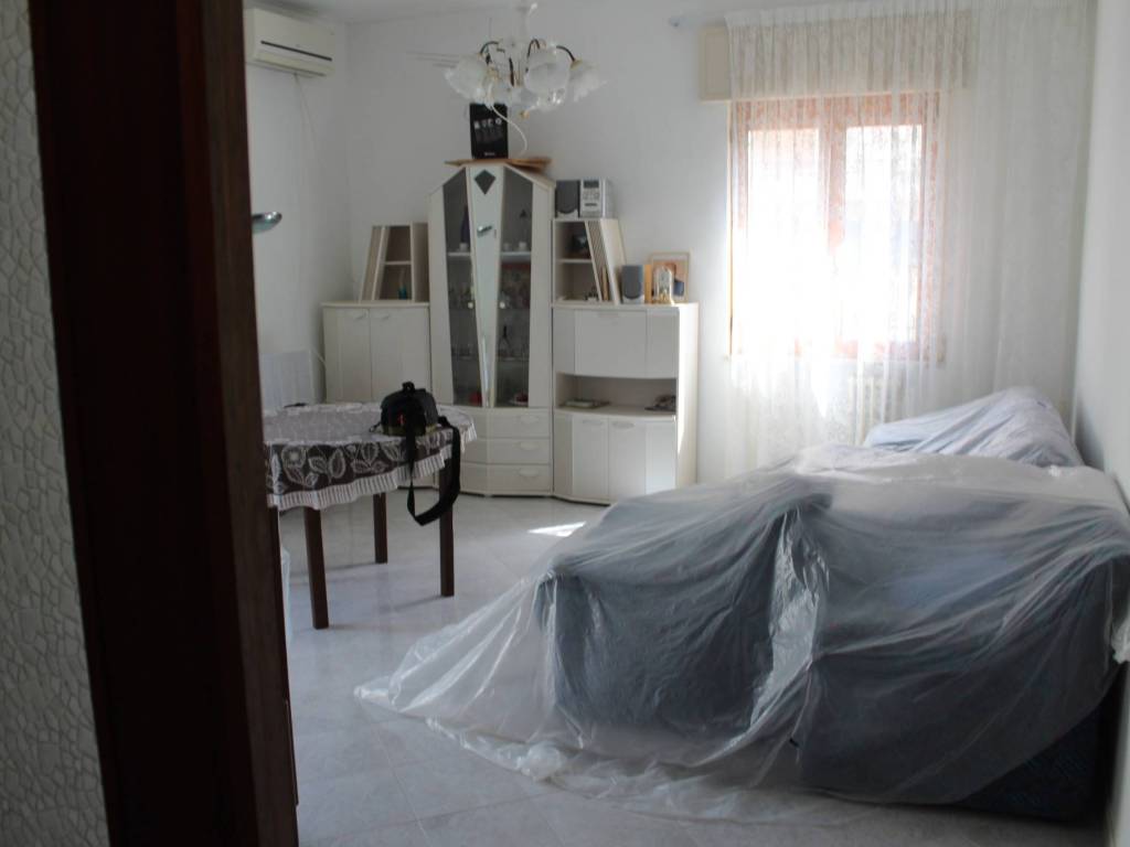 appartamento in vendita a Montegiordano