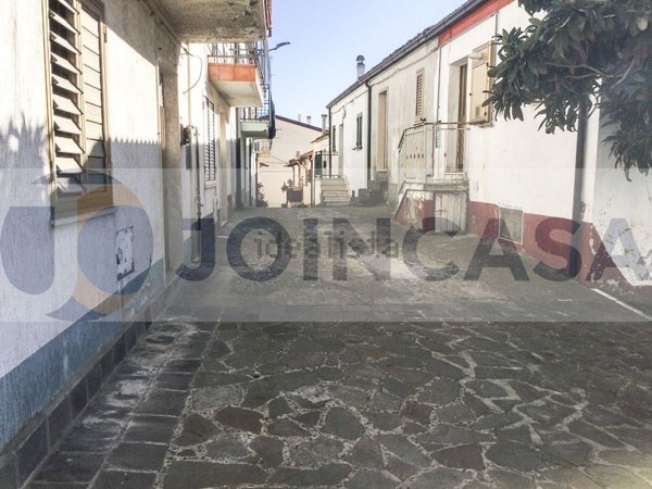 appartamento in vendita a Montegiordano