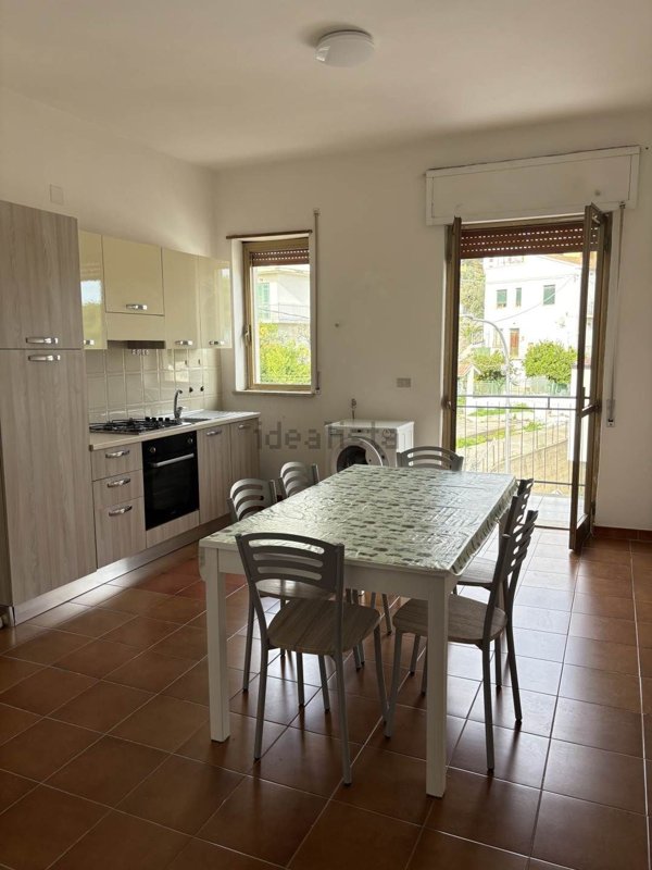 appartamento in vendita a Montegiordano