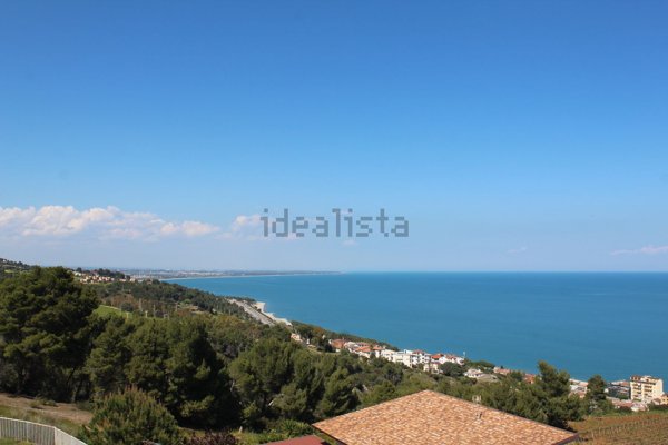 appartamento in vendita a Montegiordano