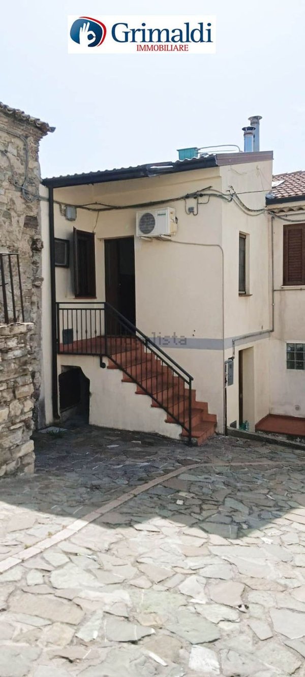 appartamento in vendita a Montegiordano