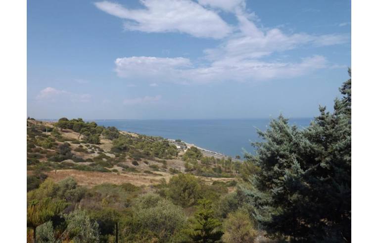 casa indipendente in vendita a Montegiordano in zona Montegiordano Marina