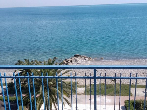 appartamento in vendita a Montegiordano
