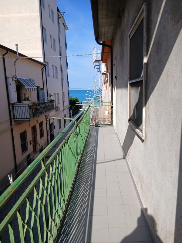 appartamento in vendita a Montegiordano