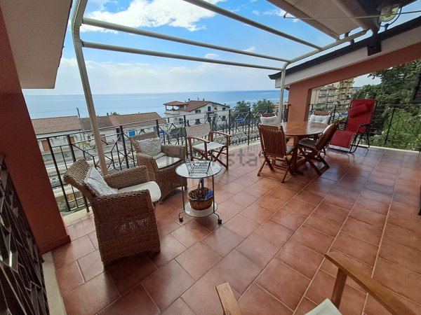 appartamento in vendita a Montegiordano in zona Montegiordano Marina