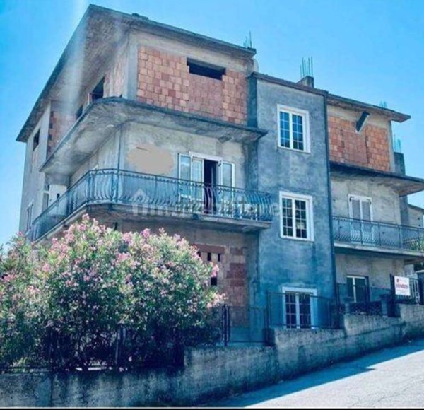 casa indipendente in vendita a Morano Calabro